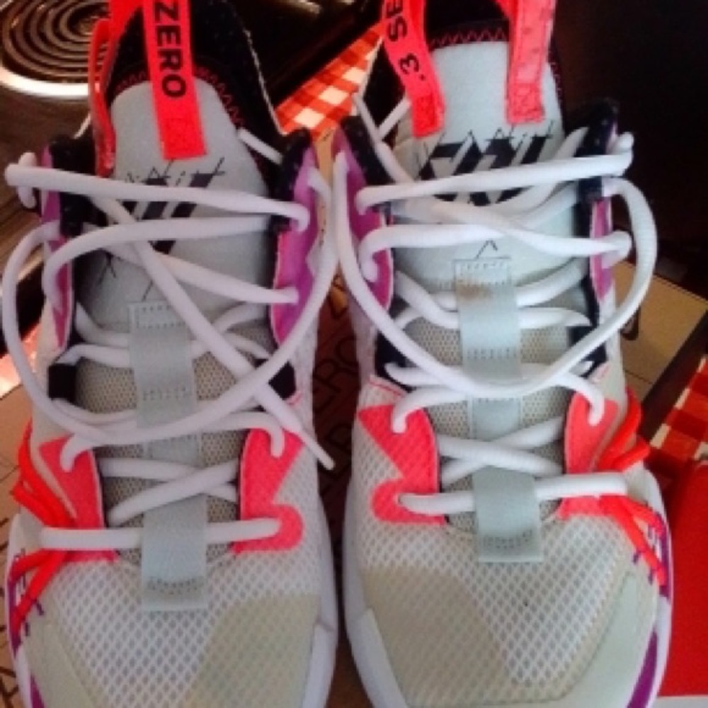 COPY - Nike Jordan Why Not Zer0.3 size:6.5 (Like New) - Picture 7 of 7